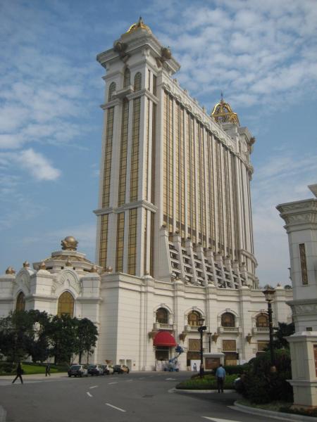 Galaxy casino macau owners