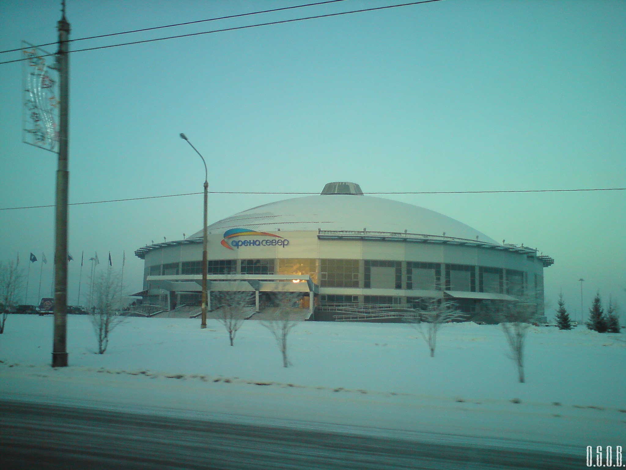 ледовый дворец арена север
