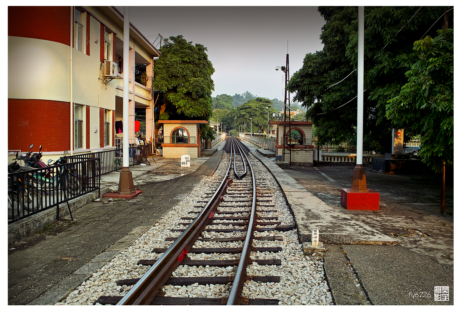 Ga Hà Khẩu - Ga đường sắt quốc tế Hà Khẩu - THỊ TRẤN HÀ KHẨU (TRUNG QUÔC)