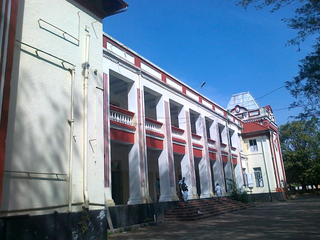 Thrissur Town Hall (Public Library) - Thrissur