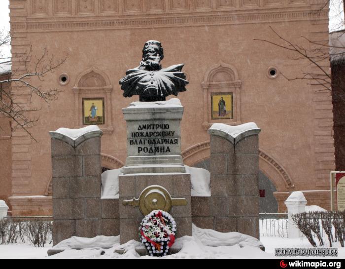 Усыпальница Дмитрия Пожарского в Суздале