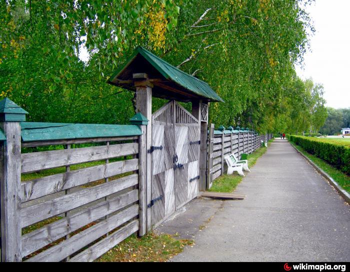 До музей в константиново