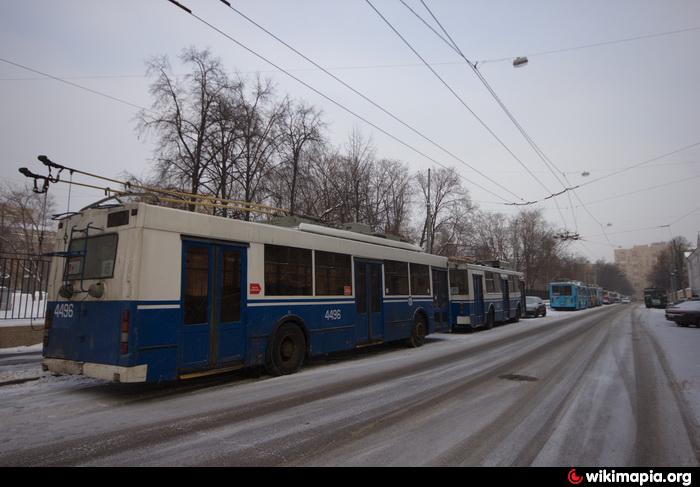 Троллейбус 4а. Троллейбусный парк Тюмень. 4 Троллейбусный парк Москва. Москва 4 троллейбусный парк служебный троллейбус. Заброшенный троллейбусный парк.