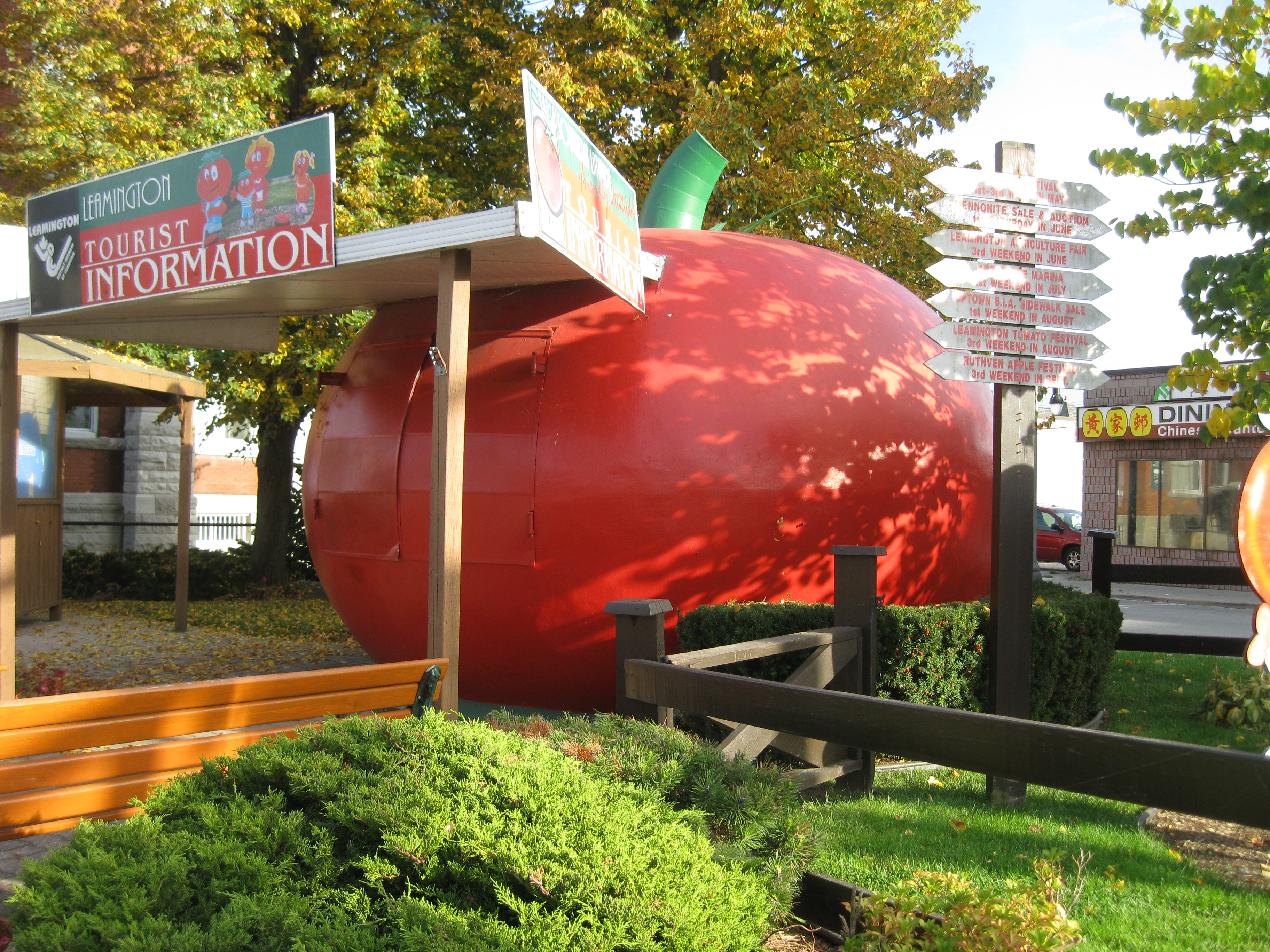 The Giant Tomato - Municipality of Leamington, Ontario