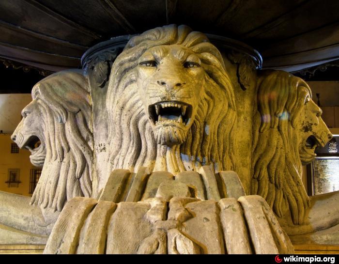 Fuente Conmemorativa del Cuarto Centenario - León de los Aldama