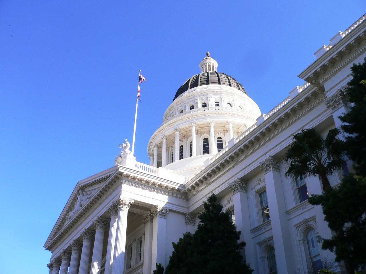 California State Capitol - Sacramento, California | office building ...