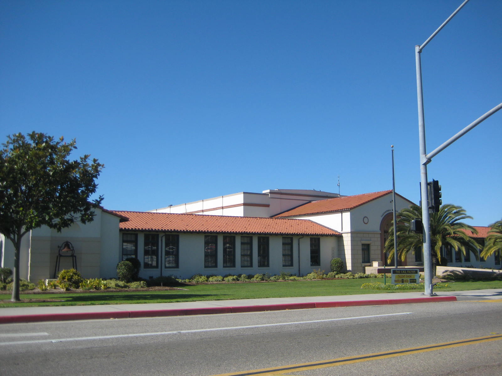 Carpinteria Middle School Campus - Carpinteria, California