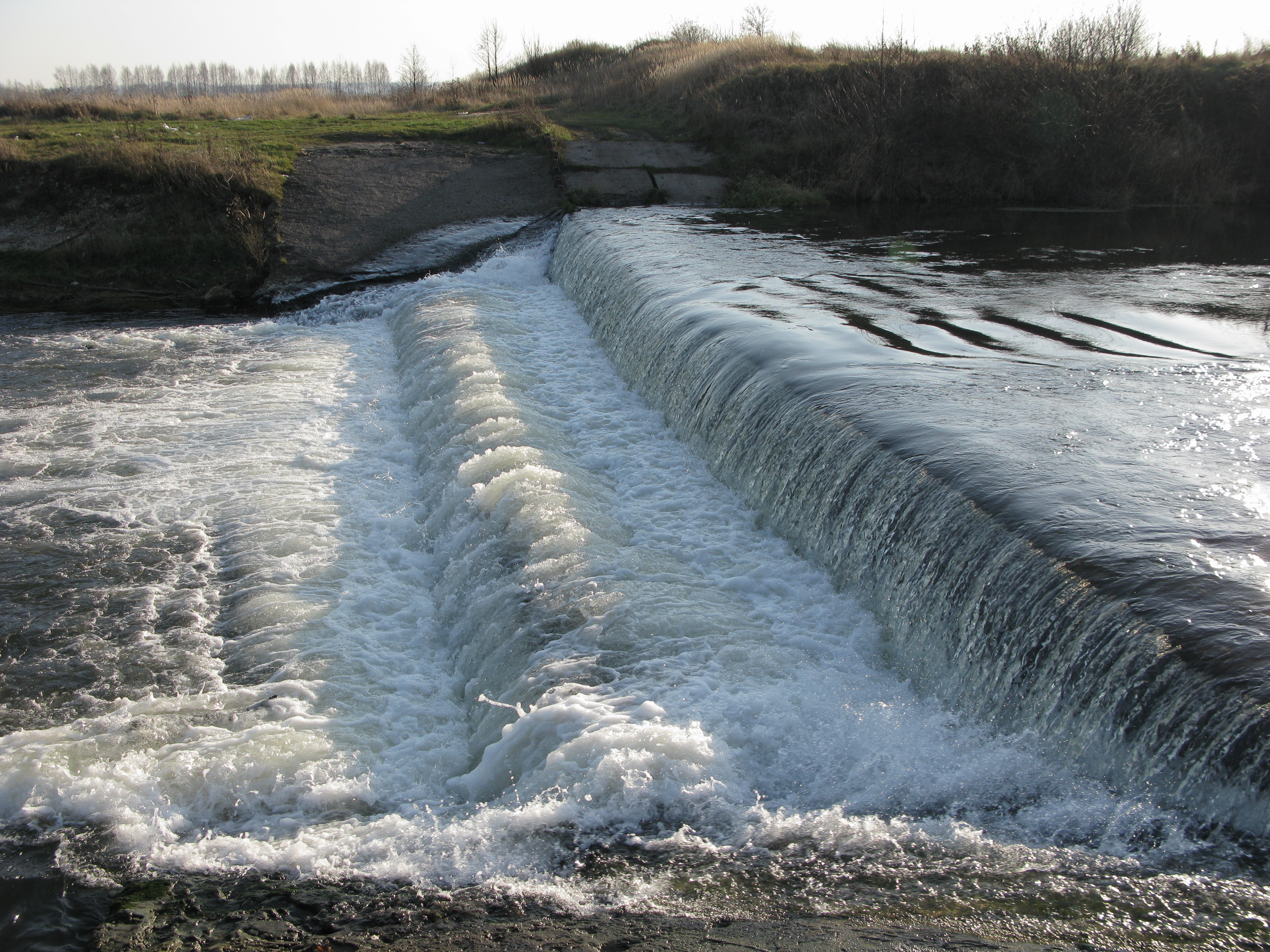 Водопад в городе