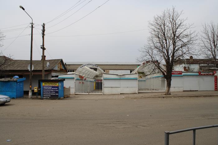 стоянка константиновка. рынок в константиновке. рынок константиновка амурской. овощьной рынок константиновска. континовка донецкая область центральный рынок.