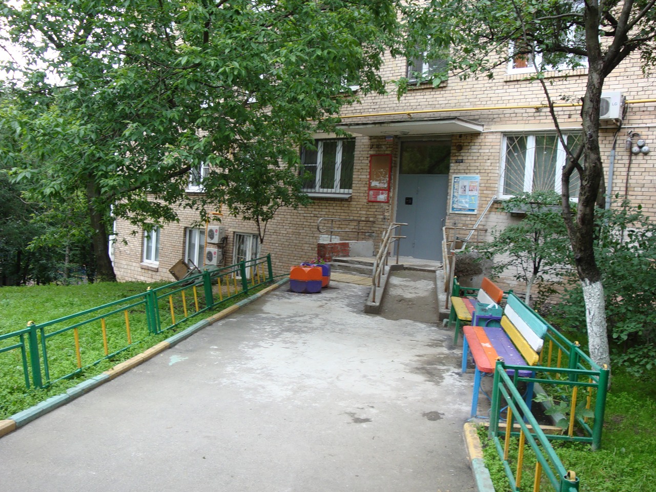 проспект 40 лет октября 3. 60 лет октября дом 3 клин. краснозаводск 50 лет октября дом 50. октября дом 3. москва проспект 60-летия октября дом 18.