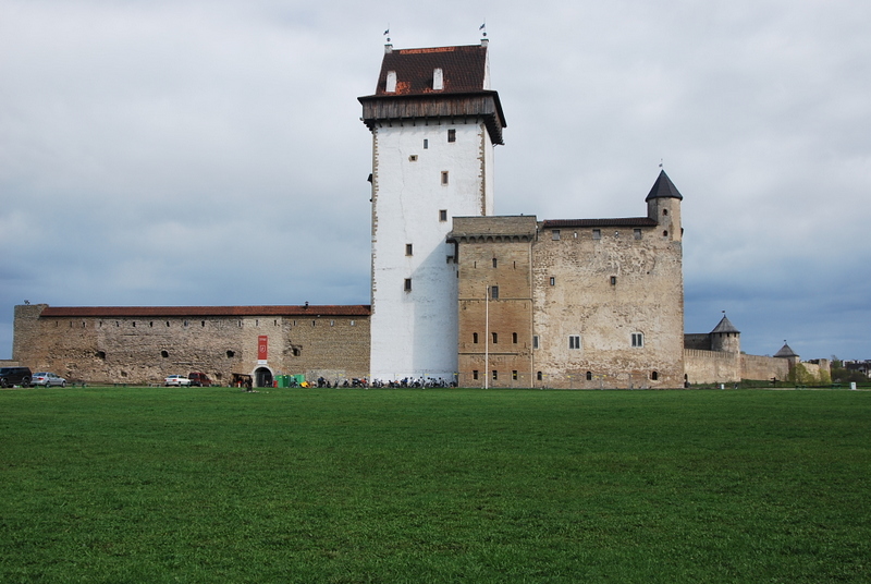 Hermann Castle (also Hermannsfeste, Herman Castle, Narva Castle ...