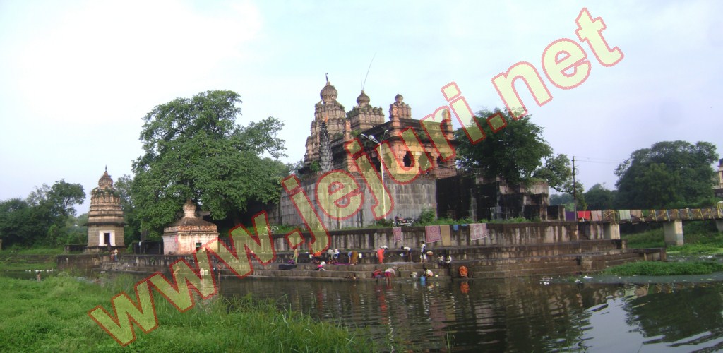 Sangameshwar Mandir, Saswad