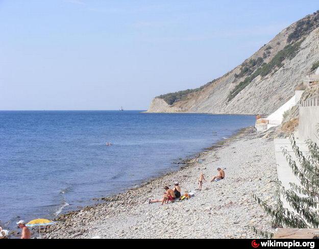 Дикий пляж новороссийск