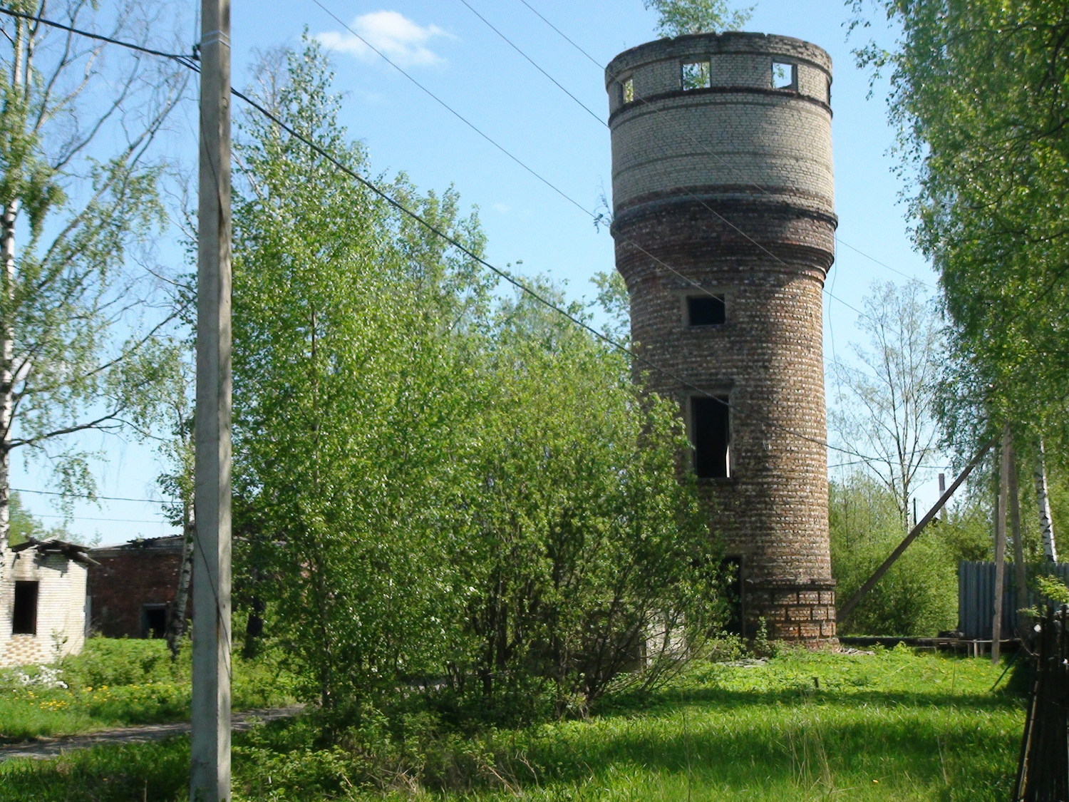 Water tower - Saint Petersburg Kooperativnaya ulitsa, 15 У