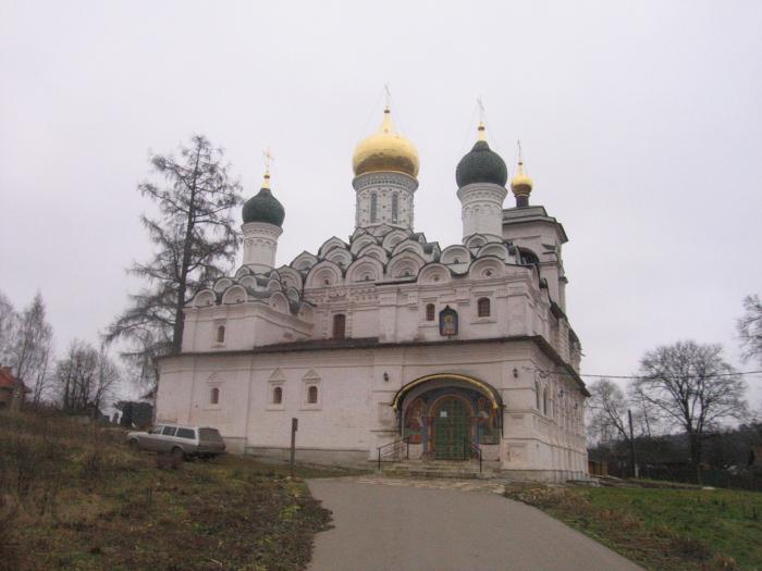 Николо урюпино. Николо Урюпино храм Николая Чудотворца сайт. Церковь в Николо Урюпино. Николо-Урюпино храм Николая угодника. Церковь Николая угодника в Николо-Урюпино.