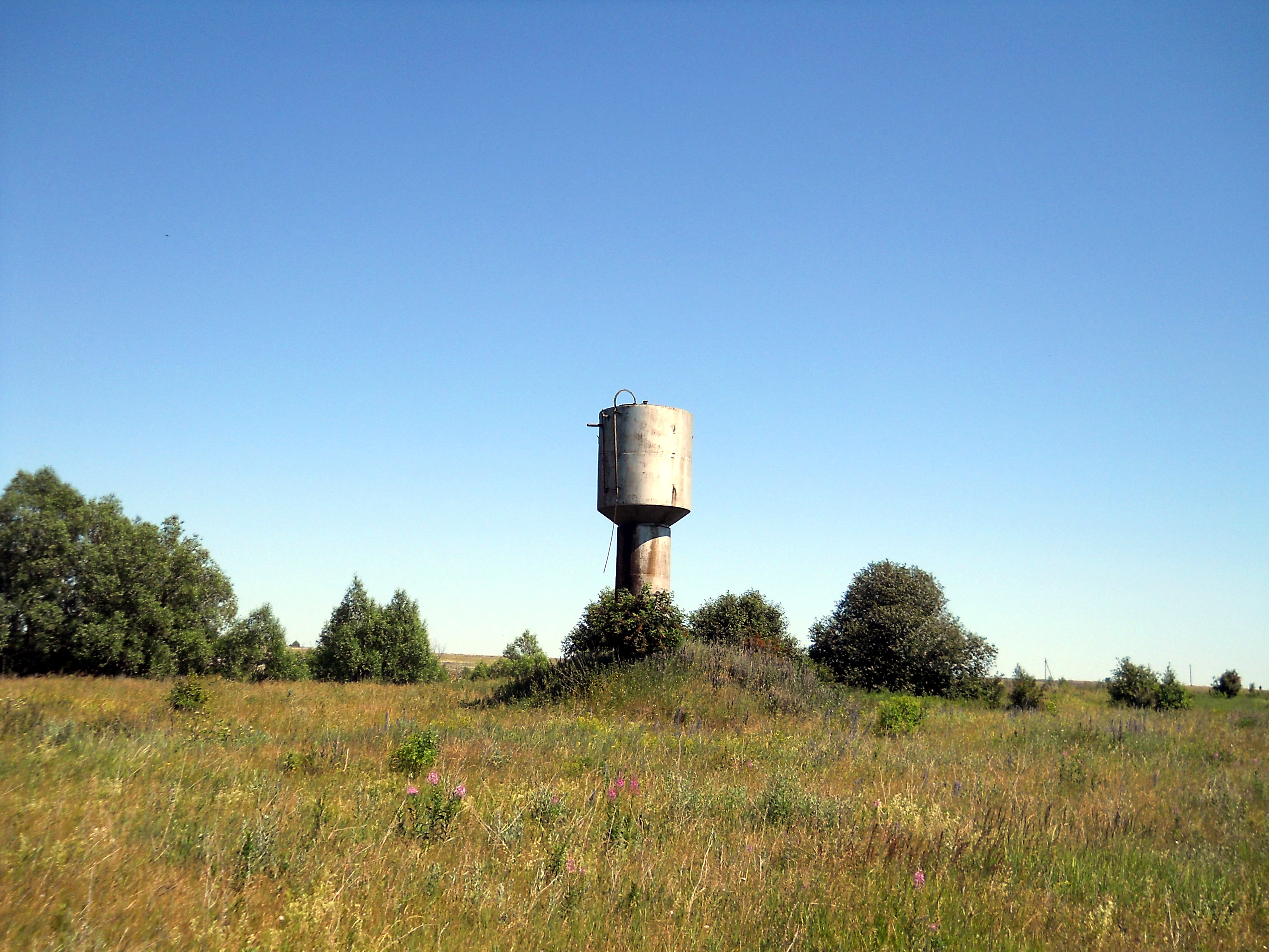 водонапорная башня в деревне