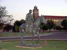 Will Rogers' statue - Lubbock, Texas | university, horse