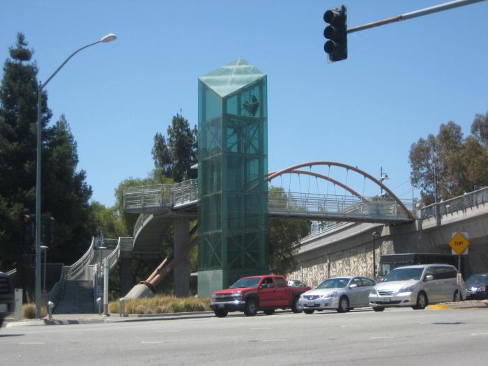Vta light rail hamilton station campbell california