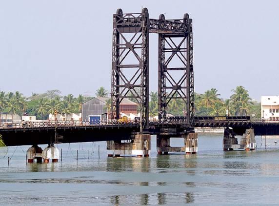 Old Thoppumpady Bridge (Harbour Bridge), Cochin - Kochi