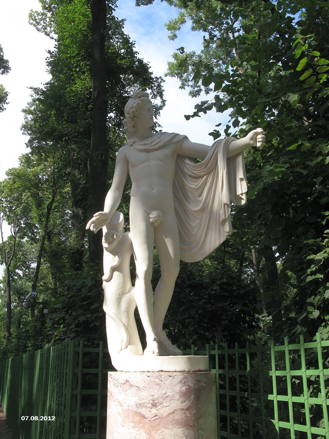 аполлон бельведерский летний сад. аполлон бельведерский летний сад. аполлон бельведерский летний сад. аполлон спб. аполлон скульптура спб.