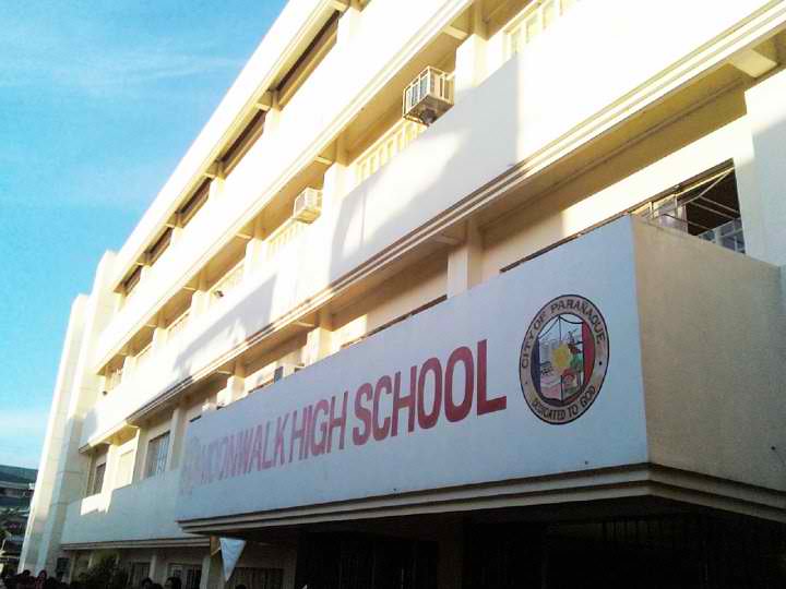 Moonwalk National High School - Parañaque