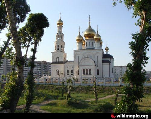 Преображенский собор и парк в Абакане