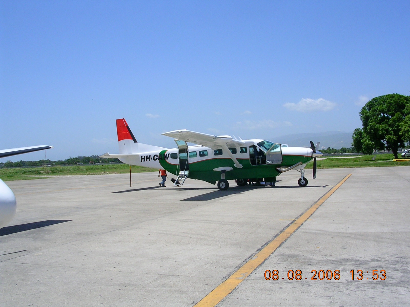 Antoine Simon Airport (Les Cayes Airport)