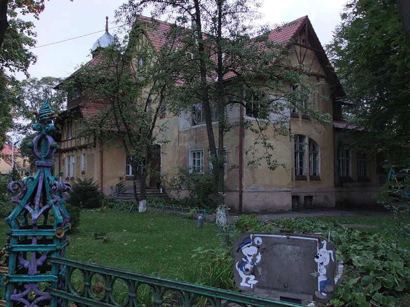 Виллы Амалиенау Калининград Фото