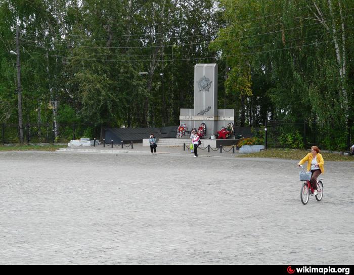 Погода в нижней салде. Площадь свободы нижняя Салда. Город нижняя Салда достопримечательности. Нижняя Салда достопримечательности. Нижняя Салда площадь.