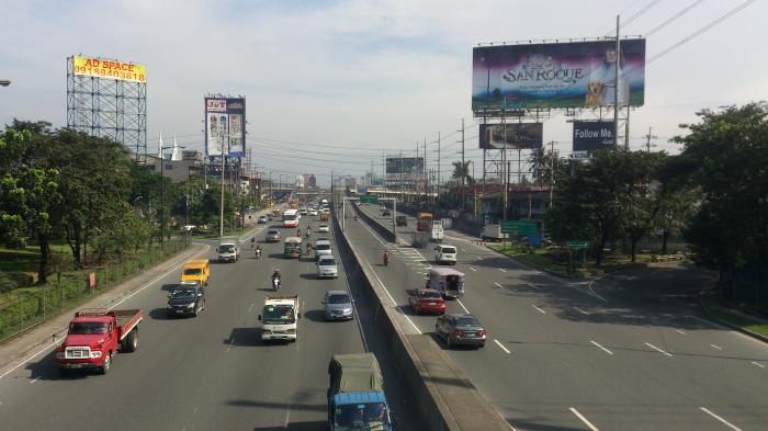 NLEX - Balintawak Cloverleaf Exit - Quezon City