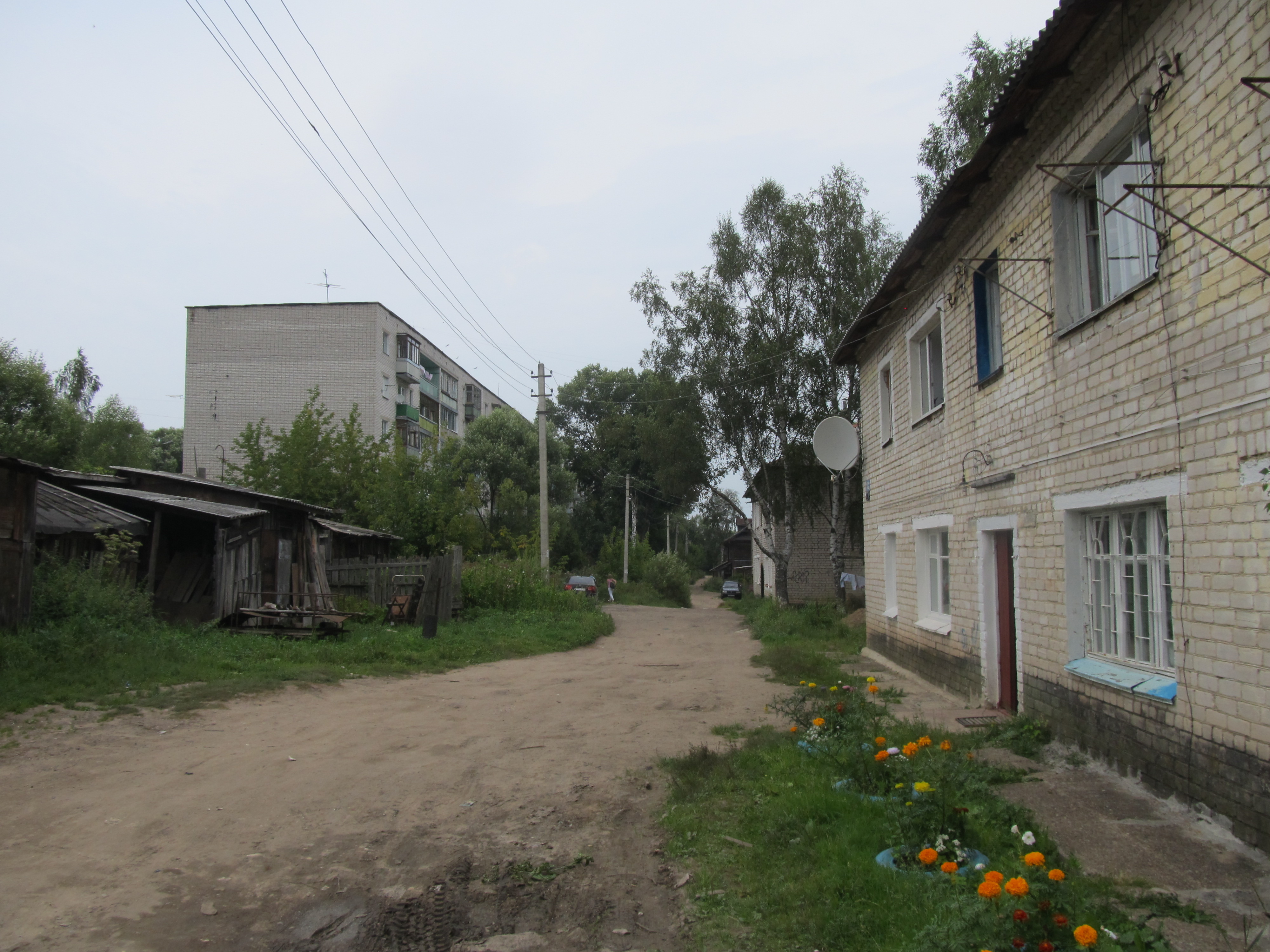 Погода городок. Торжок зеленый городок. Торжок военный городок. Торжок микрорайон зеленый городок. Торжок зеленый городок 7б.