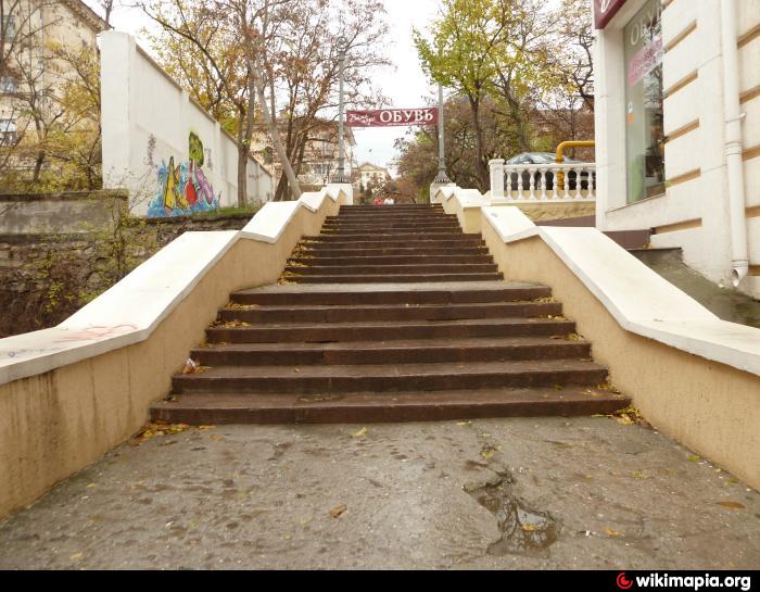 Сходи 2. Таврическая лестница Севастополь. Улицы лестницы в Севастополе. Лестница нефёдова Севастополь. Таврический спуск.
