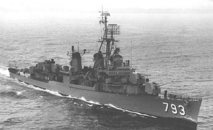 Uss gyatt. Эскадренный миноносец «Cassin young» (DD-793). USS Cassin young DD-793. Эсминец Флетчер. Эсминец Флетчер корабль музей.