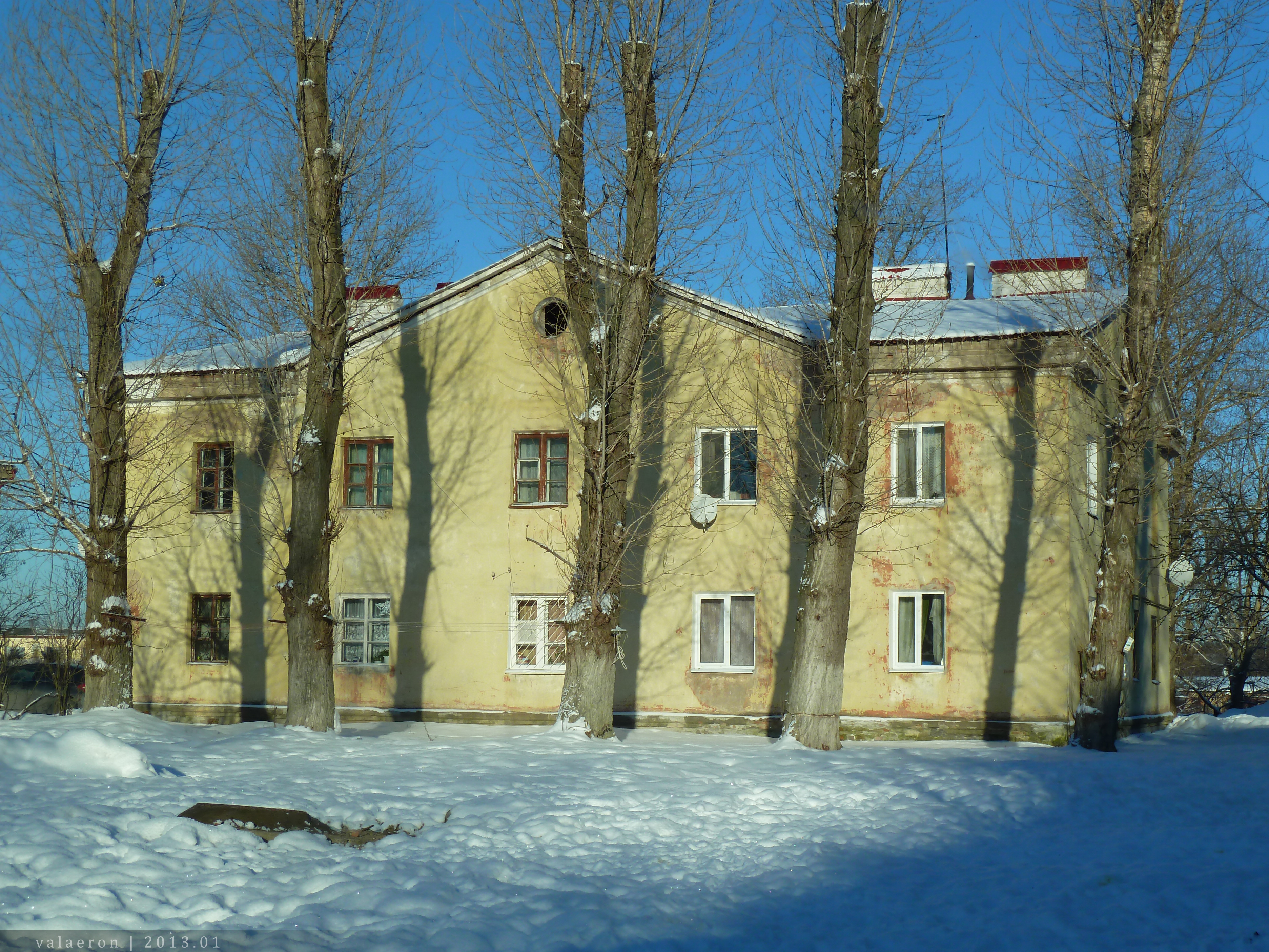 Погода в поселке им свердлова. Свердлова 2 Ленинградская область. Посёлок имени Свердлова 2 микрорайон. П Свердлова Ленинградская область. Школа в пос Свердлова.