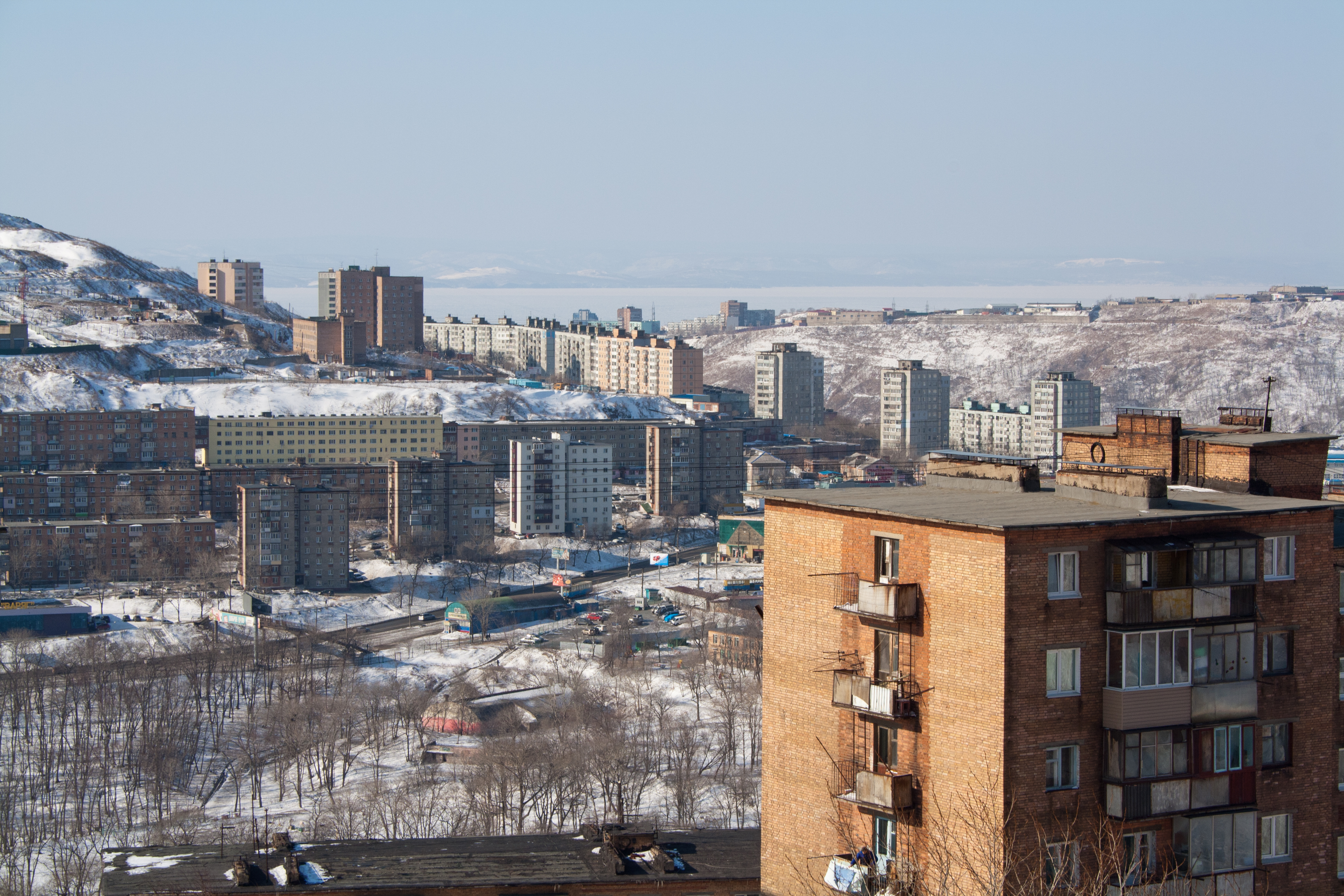 владивосток площадь луговая