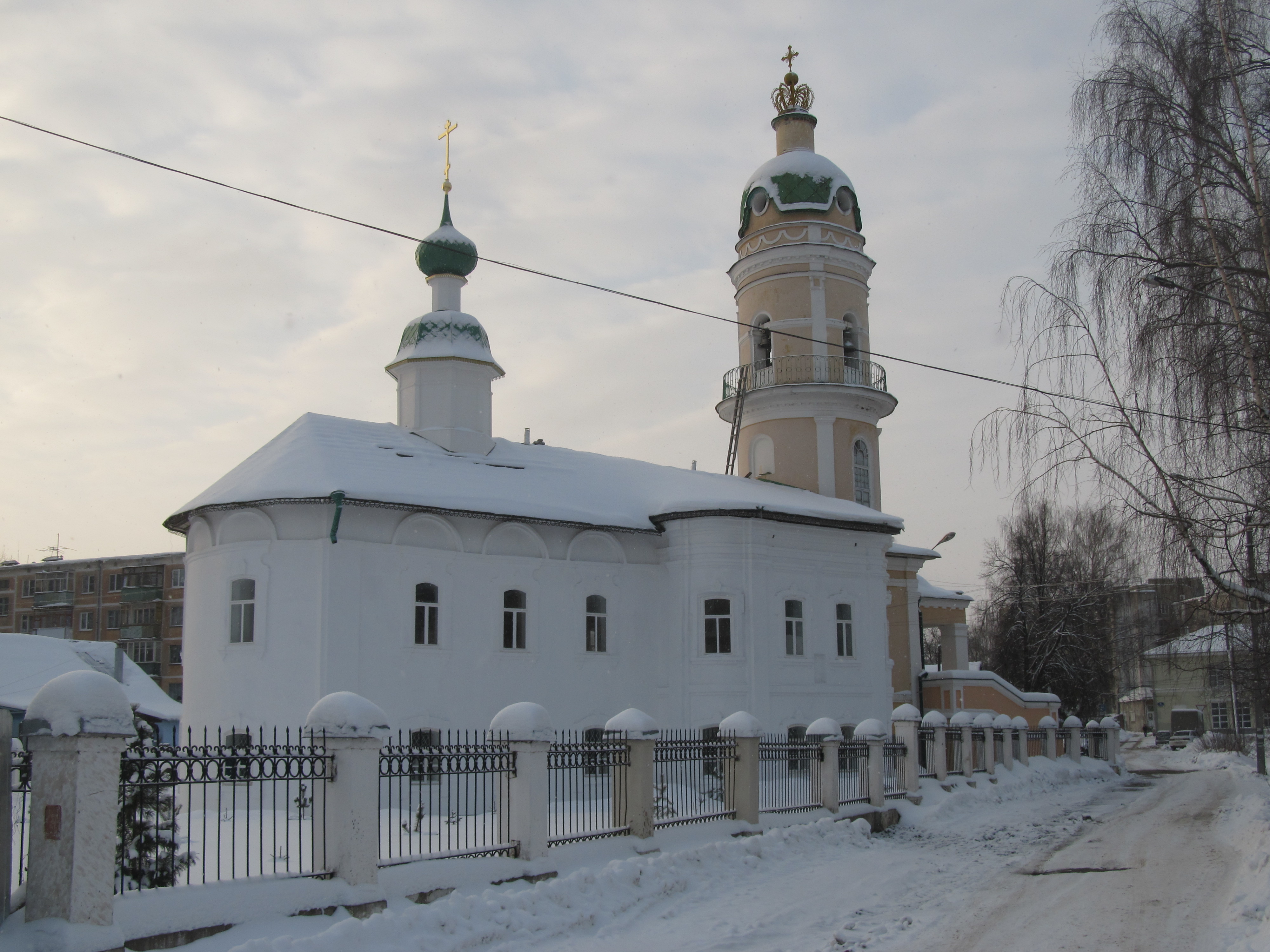Город алексия. Катушечная 14 Кострома. Кострома храм Святого преподобного Алексия человека Божия 8. Церковь Алексея Божьего человека в Костроме интерьер. Церковь Алексия, человека Божия, Кострома фото внутри