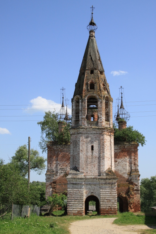 Село остров Ярославской области храм