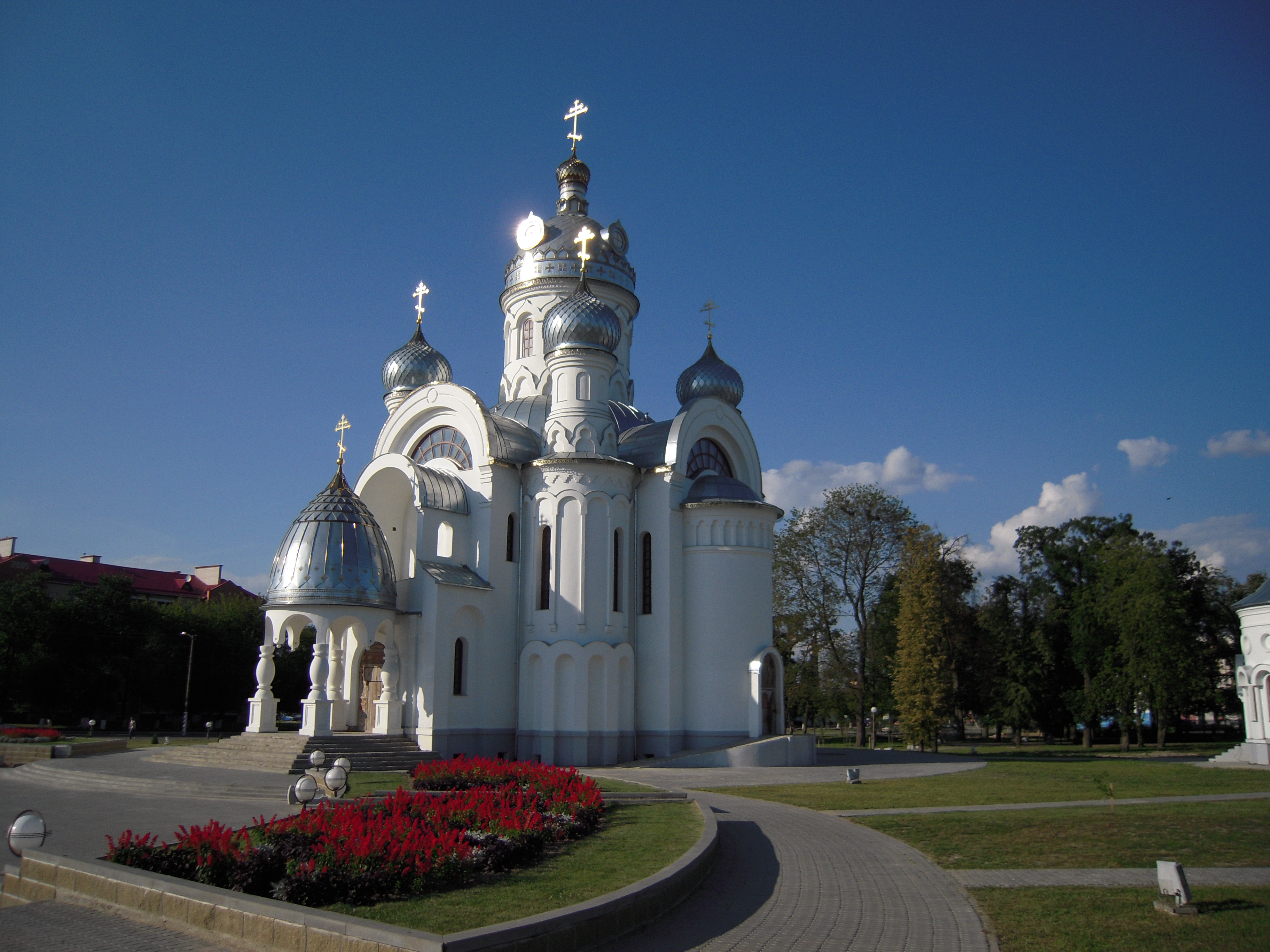 Береза город. Церковь Михаила Архангела в Березе. Город берёза Брестская область. Церковь в г береза Беларусь. Церковь Архангела Михаила Беларусь.