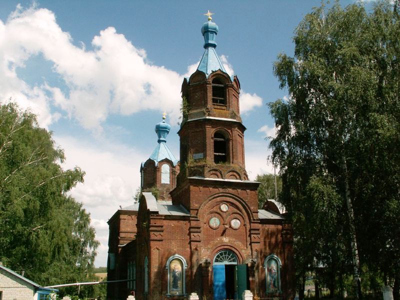 Села дмитриевка. Село Дмитриевка Старооскольский район. Храм Димитрия Солунского Дмитриевка. С.Дмитриевка Белгородская область храм. Село Дмитриевка Белгородская область Старооскольский район.