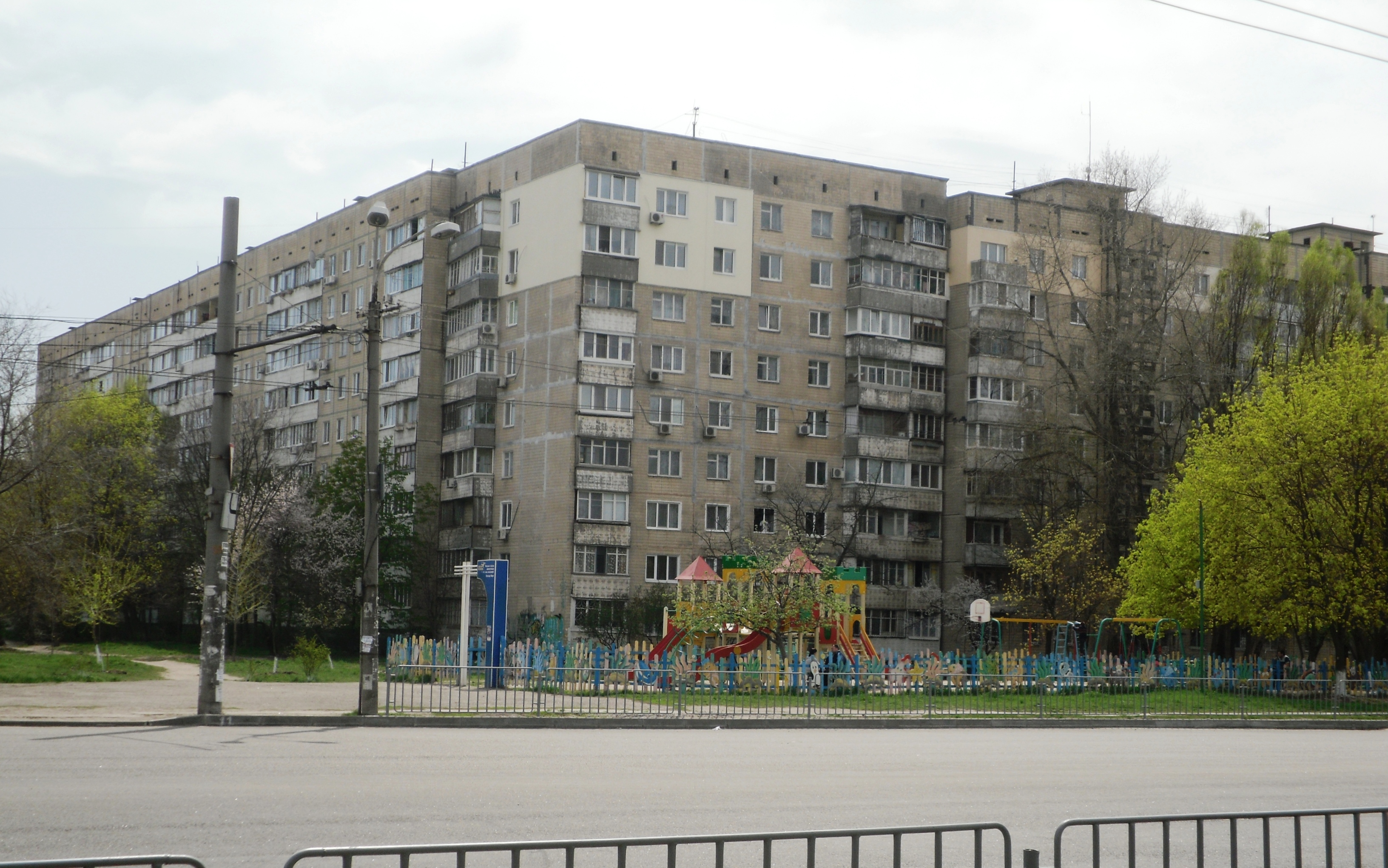 Ж м западный. Днепропетровск район Парус. Днепропетровск красный камень. Днепропетровск ж/м Западный. Днепропетровск ж/м красный камень.