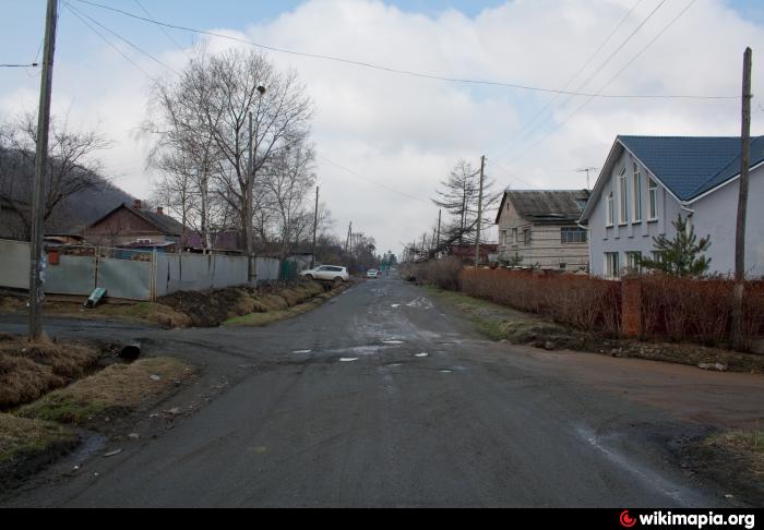 Улица лазо. Лазо улица в Партизанске. Пос. Бурея ул Лазо, д. 66. Ул Лазо 27 Макеевка. Улица Лазо 1995 год.