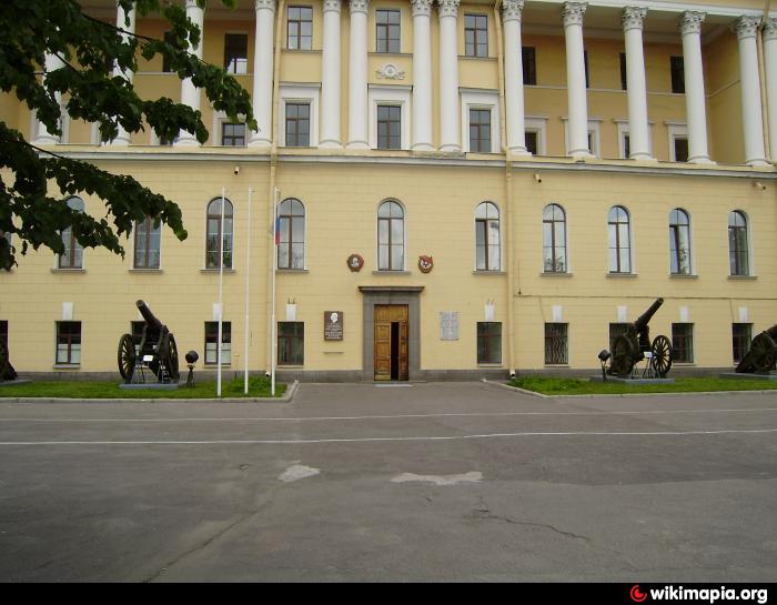 Академия санкт петербург. МВАА Калинина. Площадь Ленина Военная Академия Артиллерийская. Артиллерийская Академия 1920. Барельеф на воротах Михайловская Военная Артиллерийская Академия.