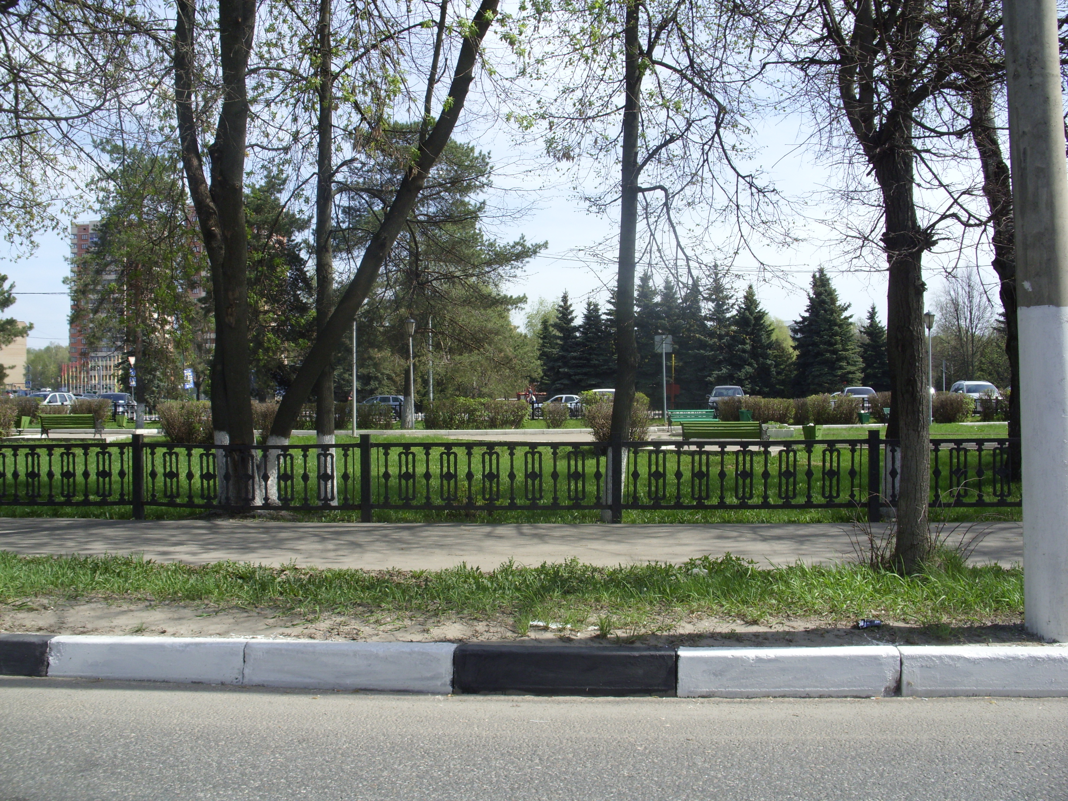 Город чехов парки. Сквер Чехова Самара. Чеховский сквер Казань. Сквер Чехова Люблино. Сквер Чехов 2.