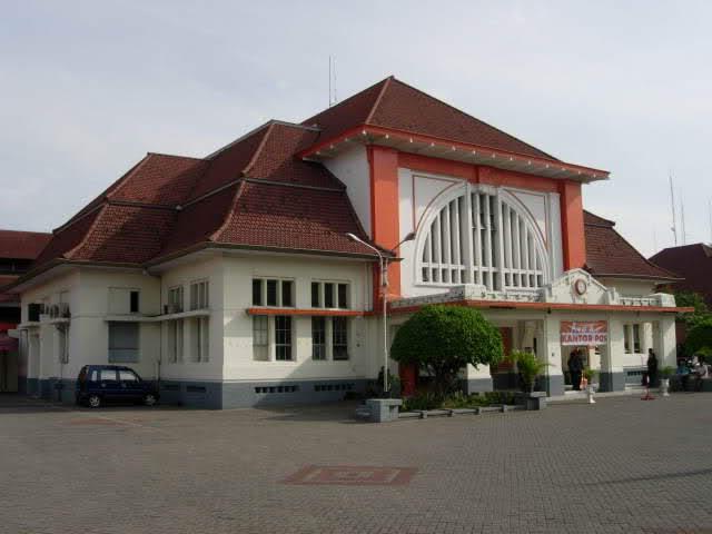 Kantor Pos Pusat Surabaya (Main Post Office) - Surabaya