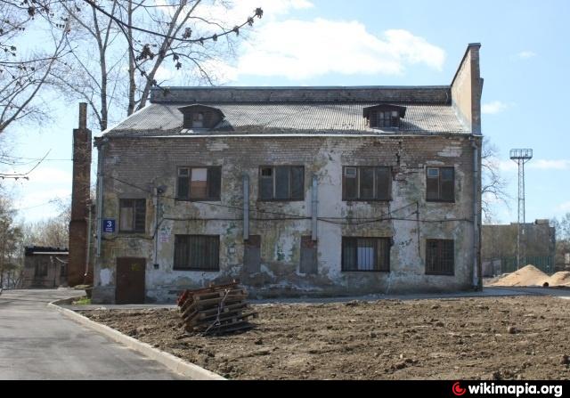 Череповец ул труда. Стадион ЧГУ Череповец. Горького 14 Череповец ЧГУ. Череповец ул. труда 3. ЧГУ труда три.