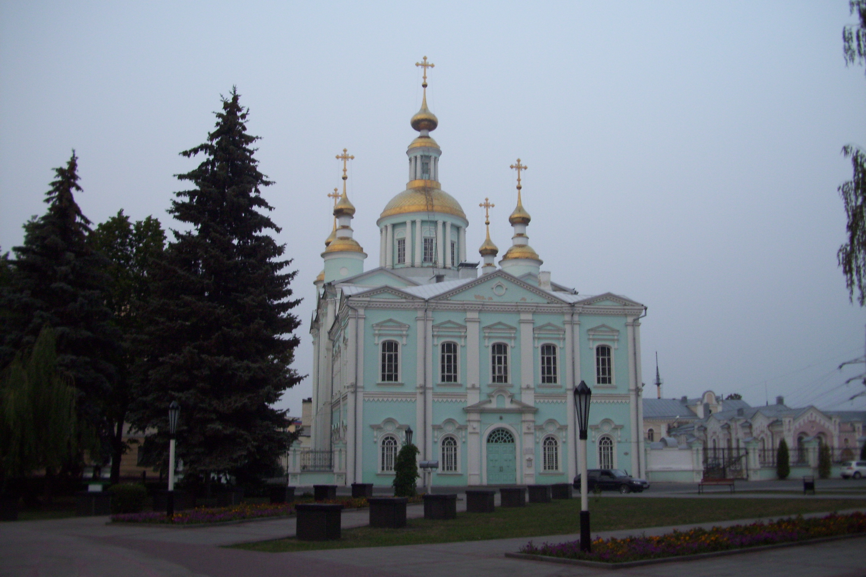 Кафедральный собор в Хабаровске на Ленинградской