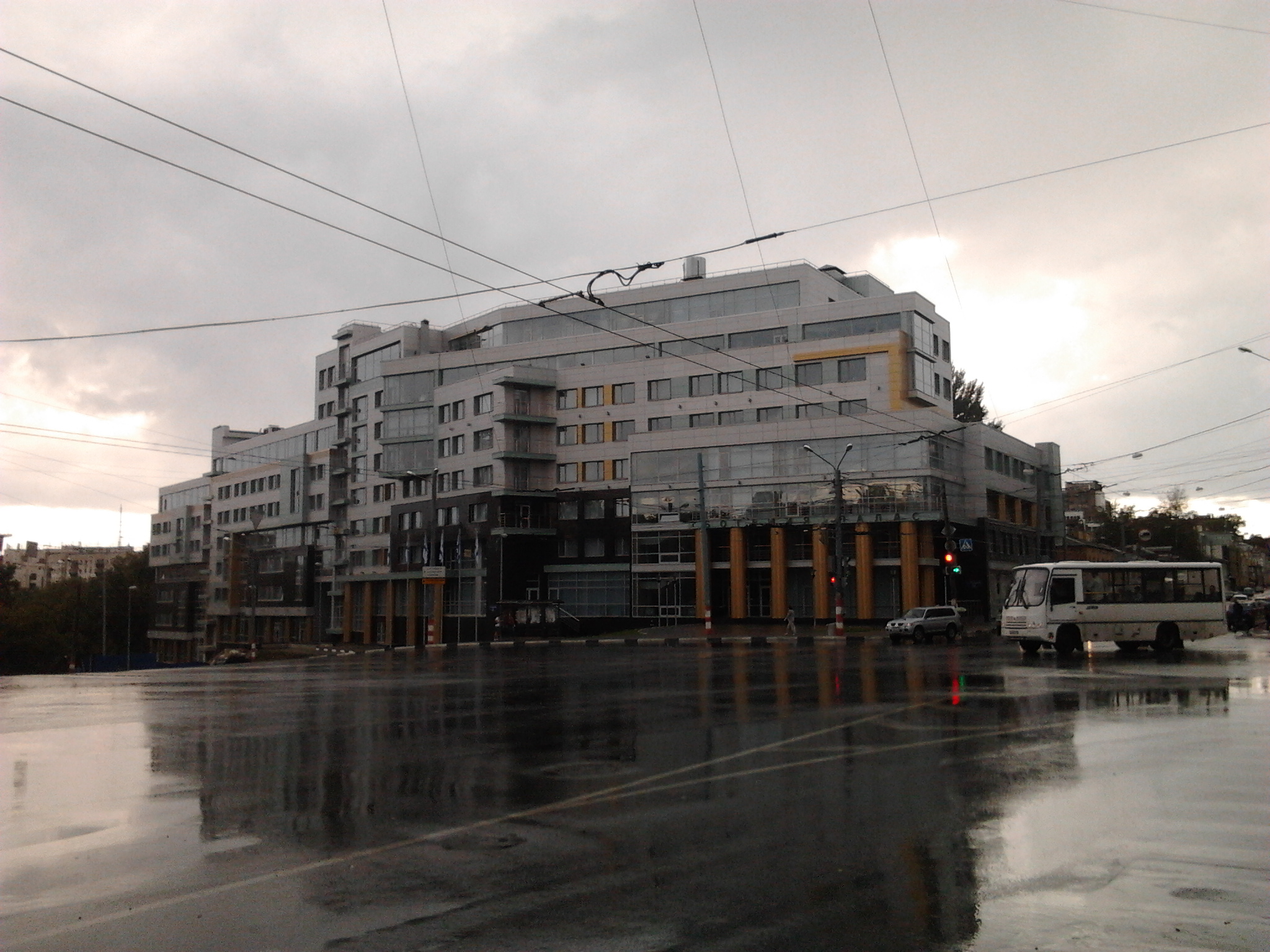 горького 262 нижний новгород. бц богемия палас максима горького, 262. богемия палас нижний новгород. богемия бизнес центр нижний новгород. нижний новгород, улица максима горького, 262.