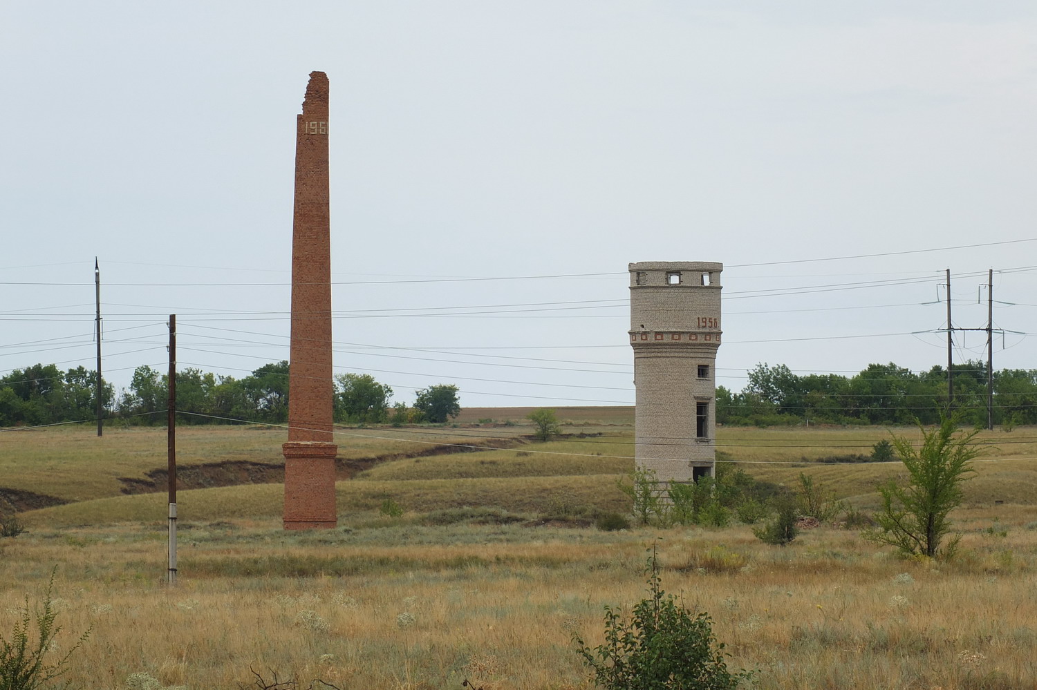 Суровикино. Суровикино водокачка. Суровикино элеватор. Трубы для водокачки. Суровикино мельница.