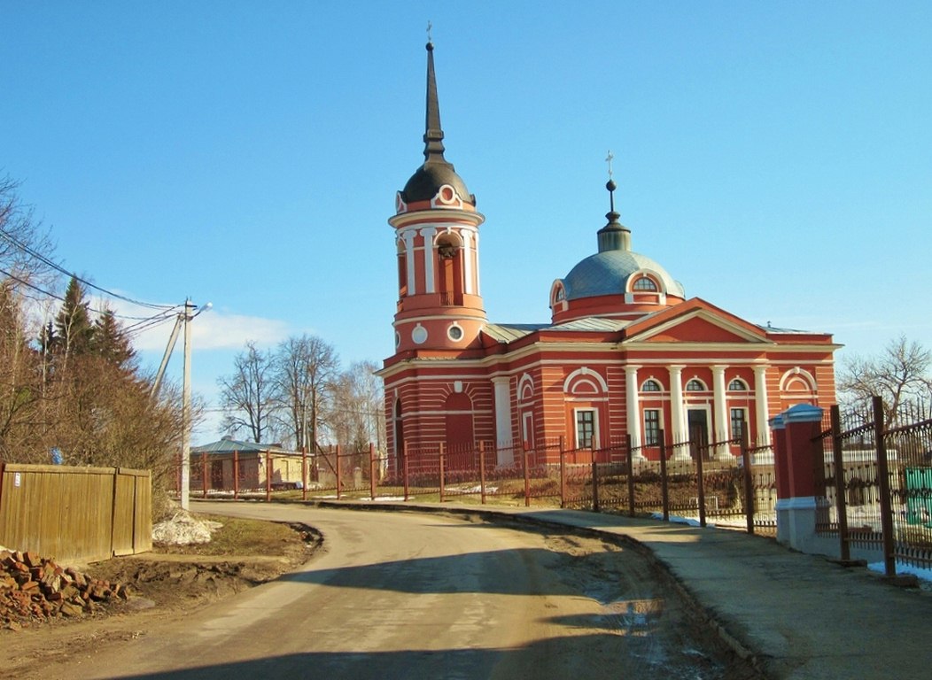 Храм рождества рождествено истринский. Храм Рождества Христова в село Рождествено.... Христорождественский храм в селе Рождествено. Храм Рождествено Снегири.