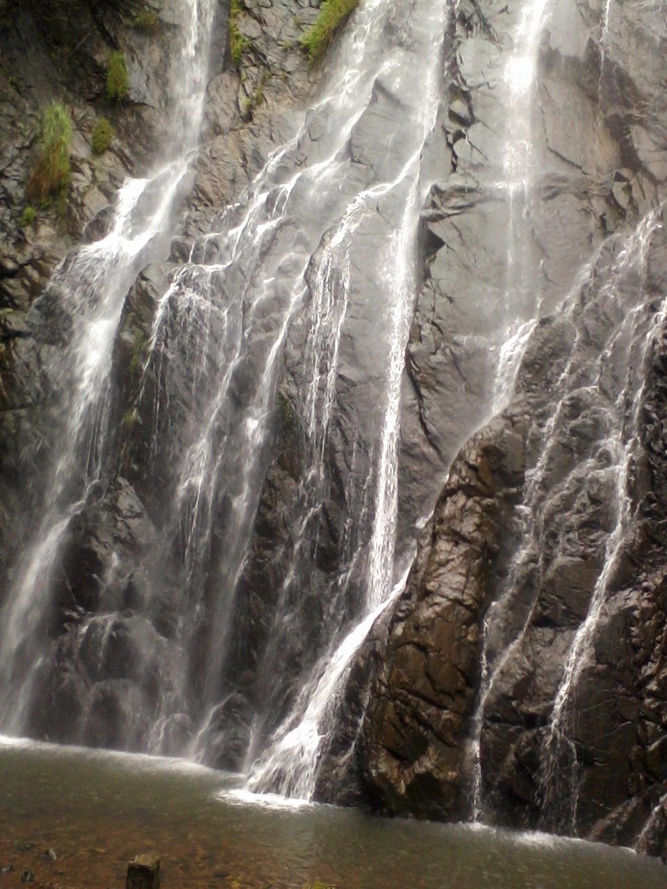 Pradhanpat Picnic Spot, Deogarh, Odisha